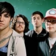 Fall Out Boy - This Aint A Scene, Its An Arms Race (Stick Stickly remix)