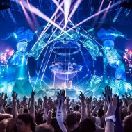 710 - Party on the Water 2 (Mix)